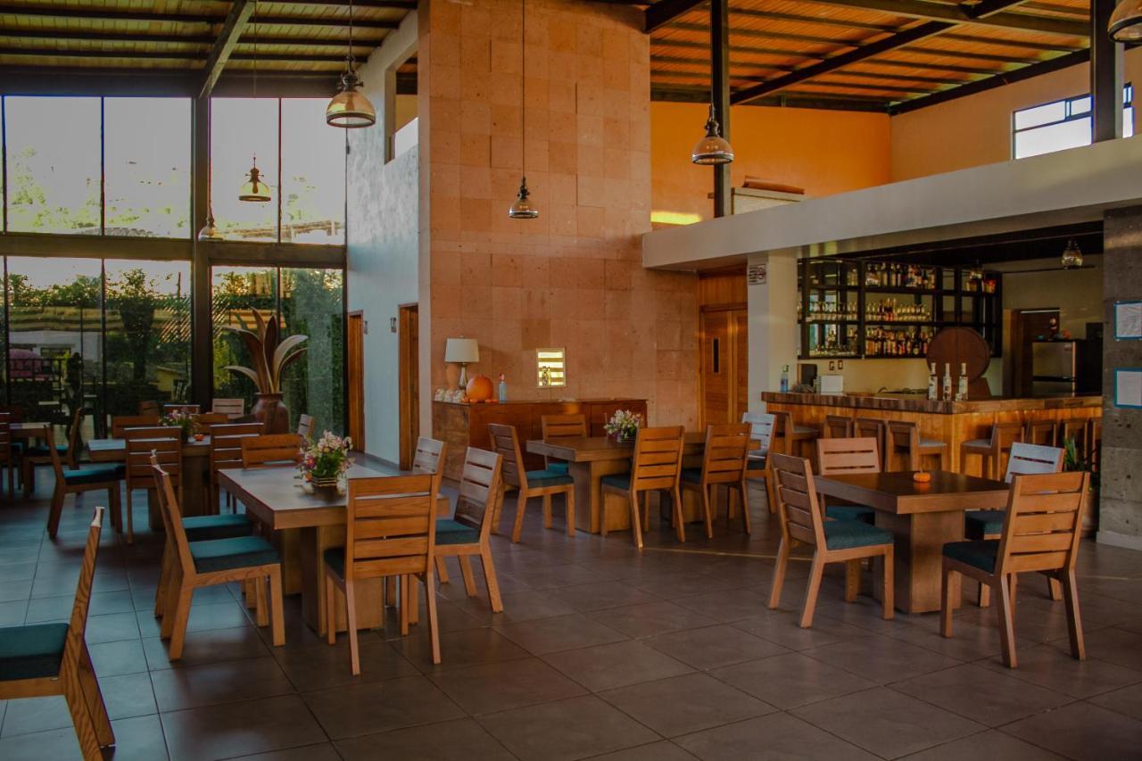 Hotel Rancho Tabachines Zitácuaro Екстериор снимка