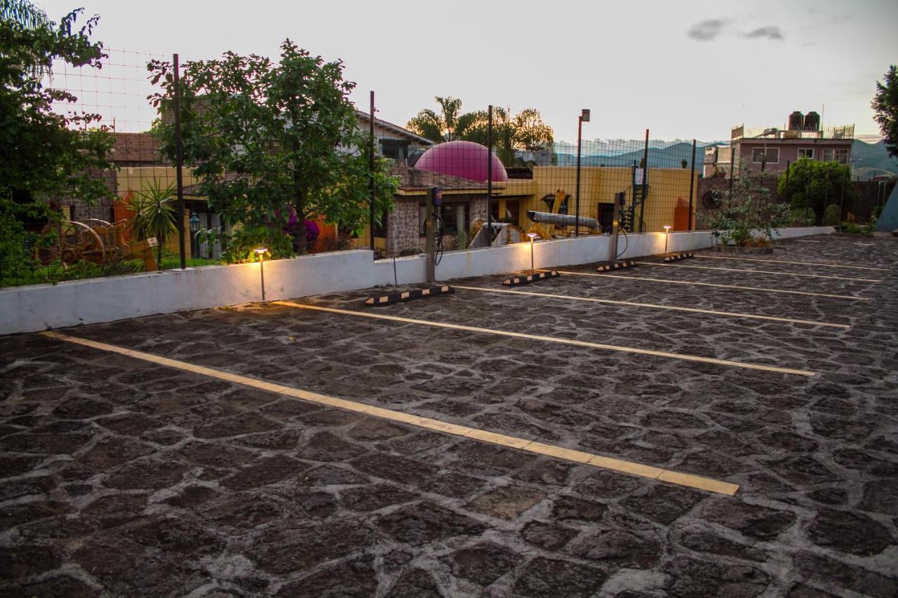 Hotel Rancho Tabachines Zitácuaro Екстериор снимка