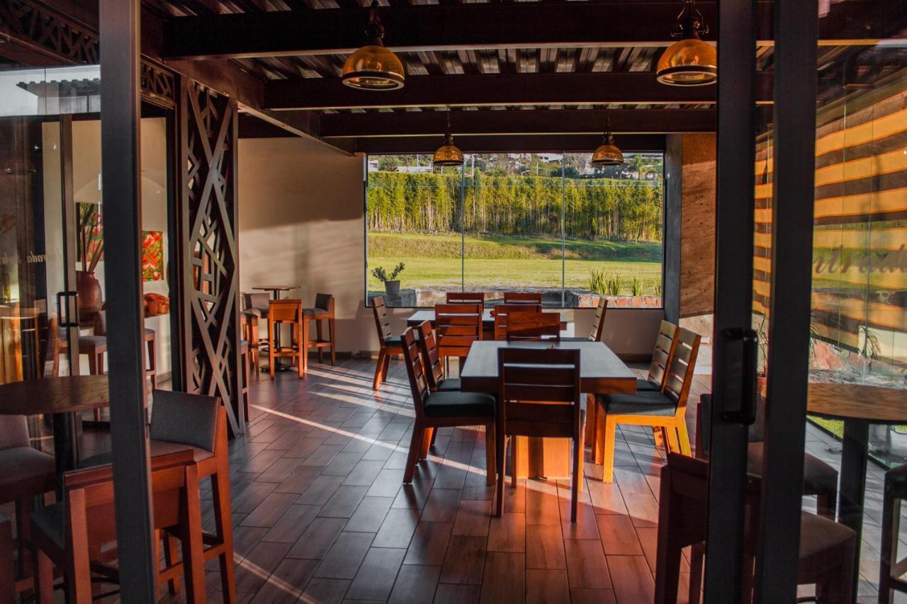 Hotel Rancho Tabachines Zitácuaro Екстериор снимка