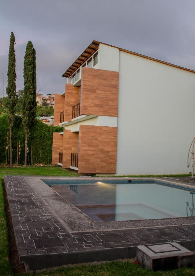 Hotel Rancho Tabachines Zitácuaro Екстериор снимка